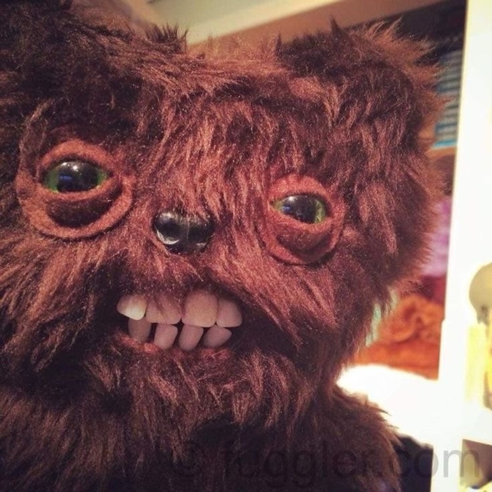 Meet your Posher, Tyja